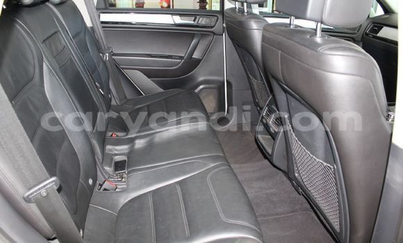 Tenga Tsaru Volkswagen Touareg Chena Mota in Livingstone in Zambia Tenga Tsaru Volkswagen Touareg Chena Mota in Livingstone in Zambia