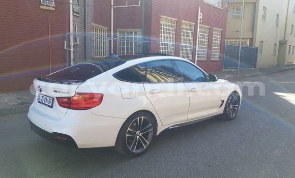 Tenga Tsaru BMW 3–Series Chena Mota in Livingstone in Zambia Tenga Tsaru BMW 3–Series Chena Mota in Livingstone in Zambia