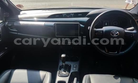 Tenga Tsaru Toyota Hilux Zvimwe Mota in Chingola in Zambia Tenga Tsaru Toyota Hilux Zvimwe Mota in Chingola in Zambia