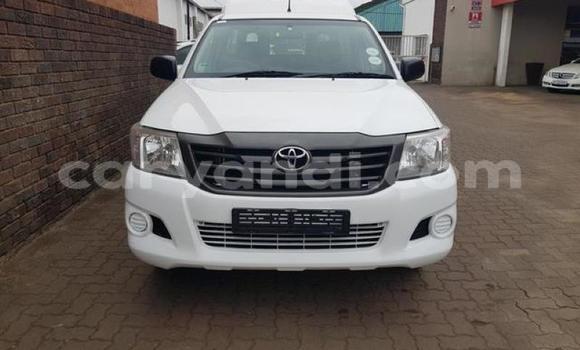 Tenga Tsaru Toyota Hilux Chena Mota in Chingola in Zambia Tenga Tsaru Toyota Hilux Chena Mota in Chingola in Zambia