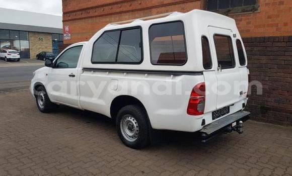 Tenga Tsaru Toyota Hilux Chena Mota in Chingola in Zambia Tenga Tsaru Toyota Hilux Chena Mota in Chingola in Zambia