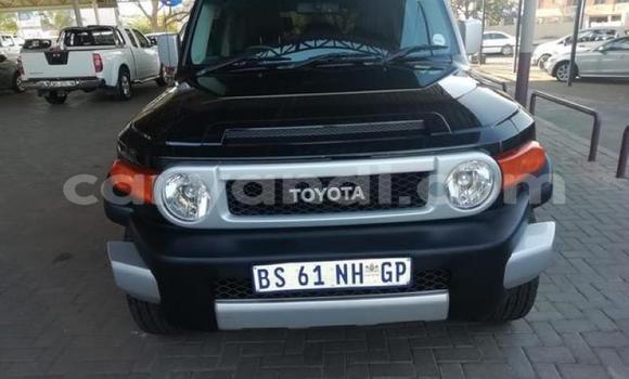 Tenga Tsaru Toyota FJ Cruiser Nhema Mota in Chingola in Zambia Tenga Tsaru Toyota FJ Cruiser Nhema Mota in Chingola in Zambia