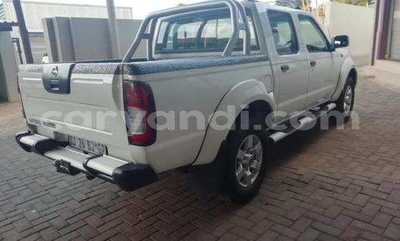 Tenga Tsaru Nissan NP 300 Chena Mota in Chingola in Zambia Tenga Tsaru Nissan NP 300 Chena Mota in Chingola in Zambia