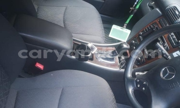 Acheter Occasion Voiture Mercedes‒Benz C–Class Blanc à Lusaka, Zambie Acheter Occasion Voiture Mercedes‒Benz C–Class Blanc à Lusaka, Zambie