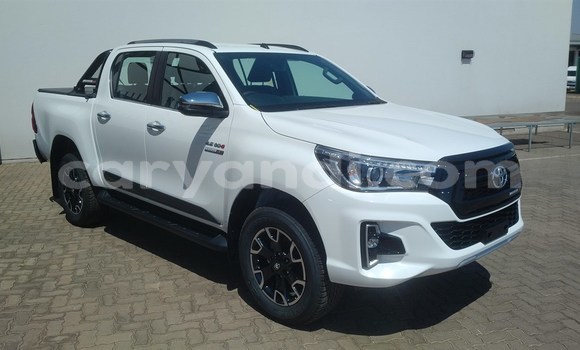 Buy Used Toyota Hilux White Car in Chingola in Zambia Buy Used Toyota Hilux White Car in Chingola in Zambia