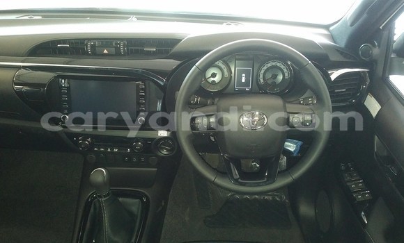 Buy Used Toyota Hilux White Car in Chingola in Zambia Buy Used Toyota Hilux White Car in Chingola in Zambia