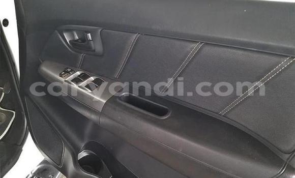 Nunua Ilio tumika Toyota Hilux Nyeupe Gari ndani ya Chingola nchini Zambia Nunua Ilio tumika Toyota Hilux Nyeupe Gari ndani ya Chingola nchini Zambia