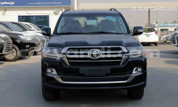 Acheter Import Voiture Toyota Land Cruiser Noir à Import - Dubai, Zambie Acheter Import Voiture Toyota Land Cruiser Noir à Import - Dubai, Zambie