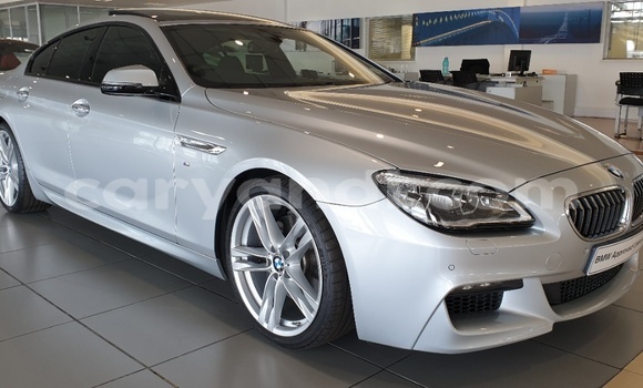 Acheter Occasion Voiture BMW X6 Gris à Lusaka, Zambie Acheter Occasion Voiture BMW X6 Gris à Lusaka, Zambie
