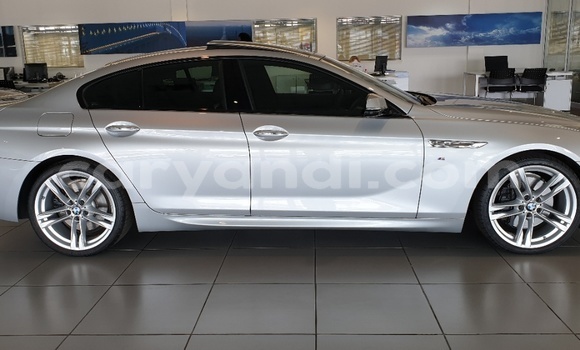 Acheter Occasion Voiture BMW X6 Gris à Lusaka, Zambie Acheter Occasion Voiture BMW X6 Gris à Lusaka, Zambie