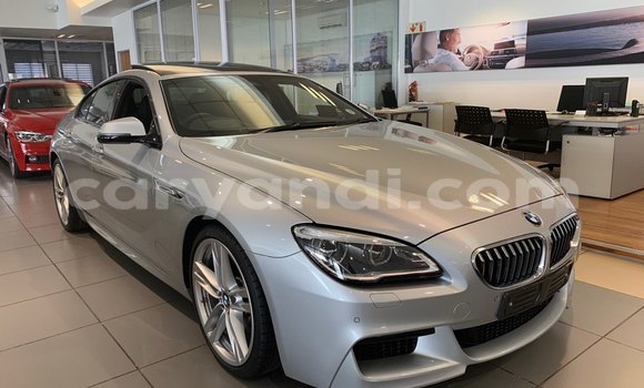 Acheter Occasion Voiture BMW X6 Gris à Lusaka, Zambie Acheter Occasion Voiture BMW X6 Gris à Lusaka, Zambie