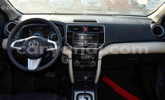 Acheter Import Voiture Toyota Rush Rouge à Import - Dubai, Zambie Acheter Import Voiture Toyota Rush Rouge à Import - Dubai, Zambie