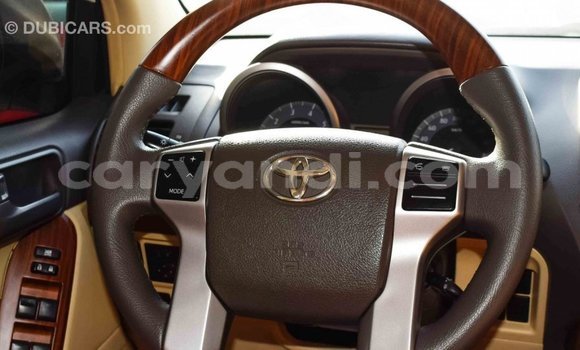 Acheter Import Voiture Toyota Prado Blanc à Import - Dubai, Zambie Acheter Import Voiture Toyota Prado Blanc à Import - Dubai, Zambie