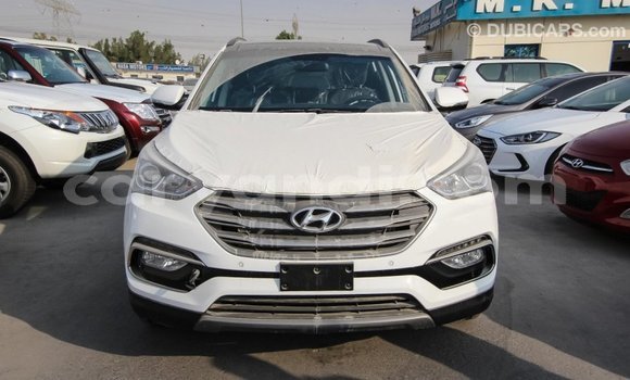 Acheter Import Voiture Hyundai Santa Fe Blanc à Import - Dubai, Zambie Acheter Import Voiture Hyundai Santa Fe Blanc à Import - Dubai, Zambie