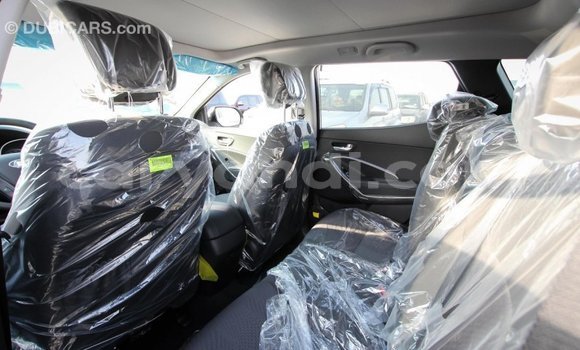 Acheter Import Voiture Hyundai Santa Fe Blanc à Import - Dubai, Zambie Acheter Import Voiture Hyundai Santa Fe Blanc à Import - Dubai, Zambie