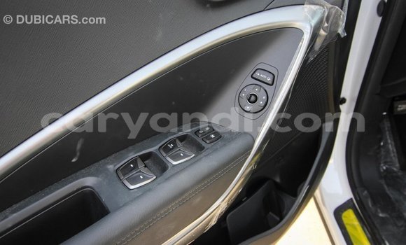 Acheter Import Voiture Hyundai Santa Fe Blanc à Import - Dubai, Zambie Acheter Import Voiture Hyundai Santa Fe Blanc à Import - Dubai, Zambie