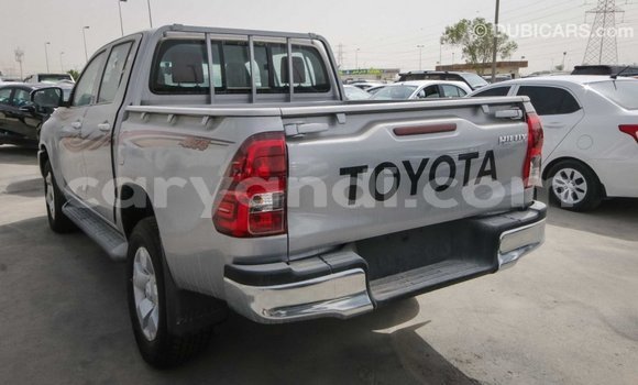 Tenga Imported Toyota Hilux Zvimwe Mota in Import - Dubai in Zambia Tenga Imported Toyota Hilux Zvimwe Mota in Import - Dubai in Zambia