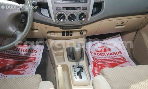 Acheter Import Voiture Toyota Fortuner Noir à Import - Dubai, Zambie Acheter Import Voiture Toyota Fortuner Noir à Import - Dubai, Zambie