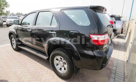 Acheter Import Voiture Toyota Fortuner Noir à Import - Dubai, Zambie Acheter Import Voiture Toyota Fortuner Noir à Import - Dubai, Zambie