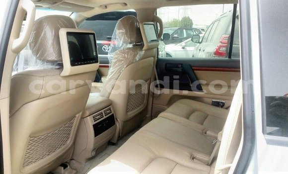 Acheter Import Voiture Toyota Land Cruiser Autre à Import - Dubai, Zambie Acheter Import Voiture Toyota Land Cruiser Autre à Import - Dubai, Zambie