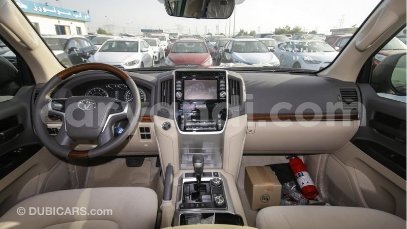 Big with watermark toyota land cruiser zambia import dubai 8859