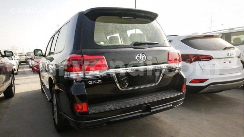 Big with watermark toyota land cruiser zambia import dubai 8859