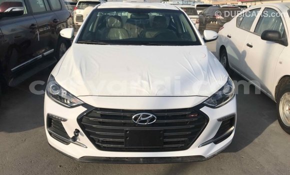 Acheter Import Voiture Hyundai Elantra Blanc à Import - Dubai, Zambie Acheter Import Voiture Hyundai Elantra Blanc à Import - Dubai, Zambie