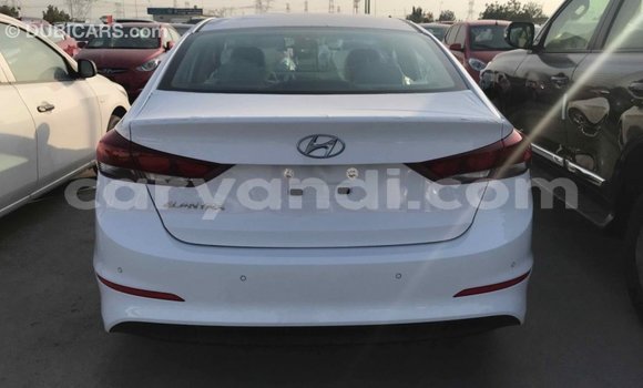 Acheter Import Voiture Hyundai Elantra Blanc à Import - Dubai, Zambie Acheter Import Voiture Hyundai Elantra Blanc à Import - Dubai, Zambie