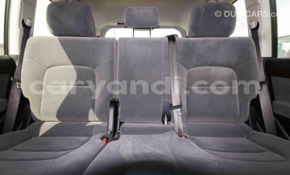 Tenga Imported Toyota Land Cruiser Chena Mota in Import - Dubai in Zambia Tenga Imported Toyota Land Cruiser Chena Mota in Import - Dubai in Zambia