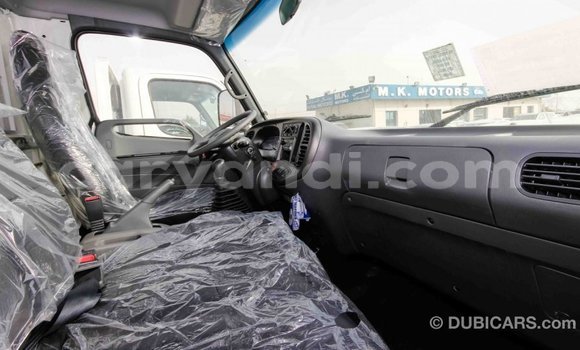 Acheter Import Voiture Hyundai Accent Blanc à Import - Dubai, Zambie Acheter Import Voiture Hyundai Accent Blanc à Import - Dubai, Zambie