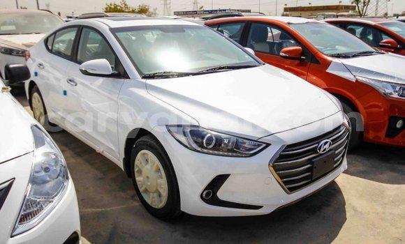Acheter Import Voiture Hyundai Elantra Blanc à Import - Dubai, Zambie Acheter Import Voiture Hyundai Elantra Blanc à Import - Dubai, Zambie