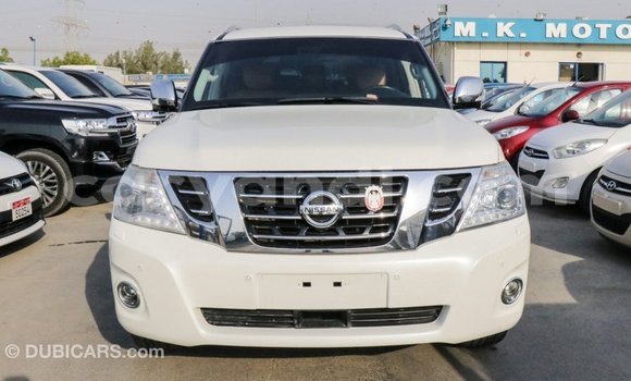 Acheter Import Voiture Nissan Patrol Blanc à Import - Dubai, Zambie Acheter Import Voiture Nissan Patrol Blanc à Import - Dubai, Zambie