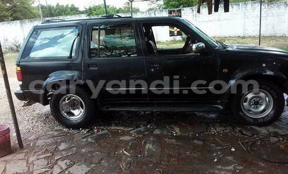 Nunua Ilio tumika Ford Explorer Nyeusi Gari ndani ya Chipata nchini Zambia Nunua Ilio tumika Ford Explorer Nyeusi Gari ndani ya Chipata nchini Zambia