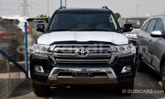 Acheter Import Voiture Toyota Land Cruiser Noir à Import - Dubai, Zambie Acheter Import Voiture Toyota Land Cruiser Noir à Import - Dubai, Zambie