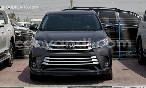 Tenga Imported Toyota Highlander Zvimwe Mota in Import - Dubai in Zambia Tenga Imported Toyota Highlander Zvimwe Mota in Import - Dubai in Zambia