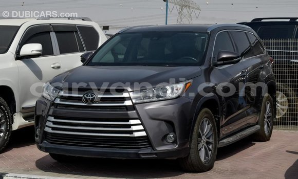 Tenga Imported Toyota Highlander Zvimwe Mota in Import - Dubai in Zambia Tenga Imported Toyota Highlander Zvimwe Mota in Import - Dubai in Zambia