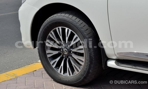 Tenga Imported Nissan Patrol Chena Mota in Import - Dubai in Zambia Tenga Imported Nissan Patrol Chena Mota in Import - Dubai in Zambia