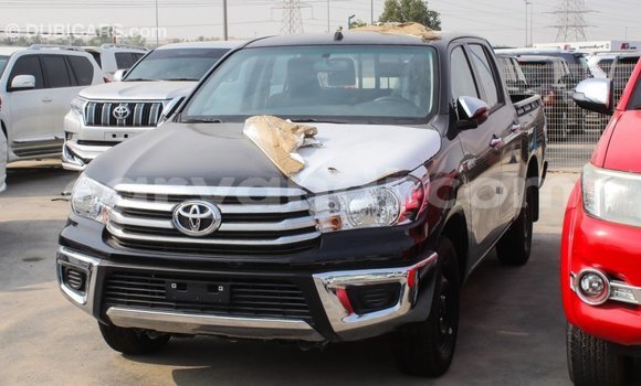 Acheter Import Voiture Toyota Hilux Noir à Import - Dubai, Zambie Acheter Import Voiture Toyota Hilux Noir à Import - Dubai, Zambie