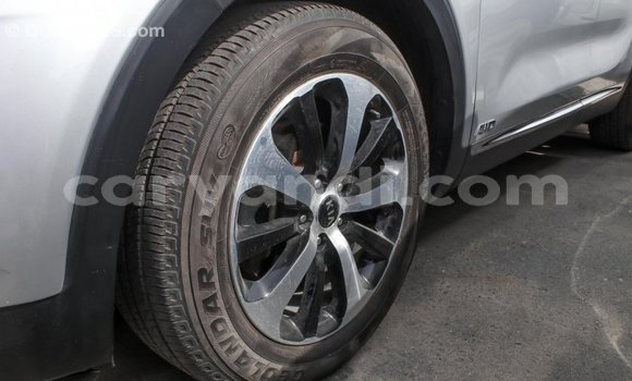 Nunua Imported Kia Sorento Nyingine Gari ndani ya Import - Dubai nchini Zambia Nunua Imported Kia Sorento Nyingine Gari ndani ya Import - Dubai nchini Zambia