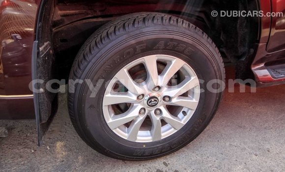 Acheter Import Voiture Toyota Land Cruiser Marron à Import - Dubai, Zambie Acheter Import Voiture Toyota Land Cruiser Marron à Import - Dubai, Zambie