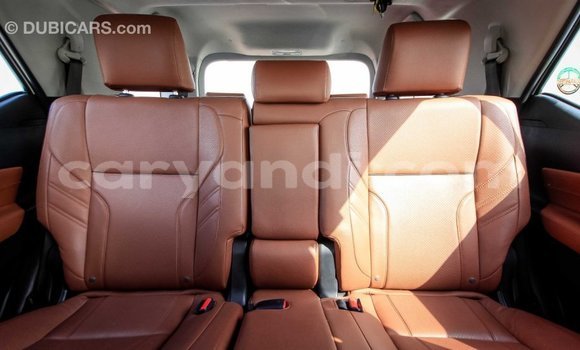 Acheter Import Voiture Toyota Fortuner Blanc à Import - Dubai, Zambie Acheter Import Voiture Toyota Fortuner Blanc à Import - Dubai, Zambie
