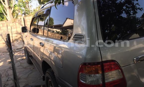 Buy Used Toyota Land Cruiser Silver Car in Lusaka in Zambia Buy Used Toyota Land Cruiser Silver Car in Lusaka in Zambia