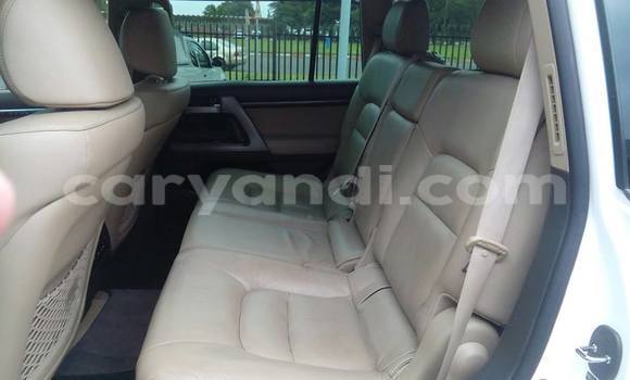 Acheter Occasion Voiture Toyota Land Cruiser Blanc à Chingola, Zambie Acheter Occasion Voiture Toyota Land Cruiser Blanc à Chingola, Zambie