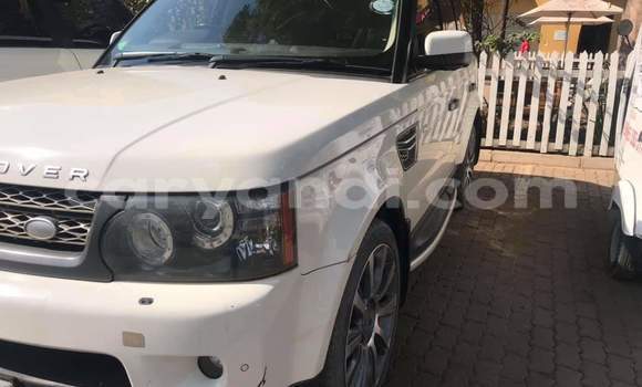 Buy Used Land Rover Range Rover Sport White Car in Lusaka in Zambia Buy Used Land Rover Range Rover Sport White Car in Lusaka in Zambia