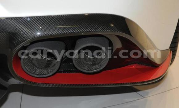 Buy Used Aston Martin V12 Vanquish White Car in Lusaka in Zambia Buy Used Aston Martin V12 Vanquish White Car in Lusaka in Zambia