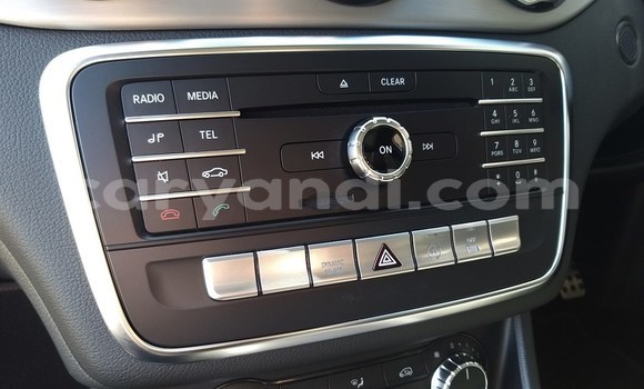 Nunua Ilio tumika Mercedes‒Benz GLA-klasse Nyekundu Gari ndani ya Chingola nchini Zambia Nunua Ilio tumika Mercedes‒Benz GLA-klasse Nyekundu Gari ndani ya Chingola nchini Zambia