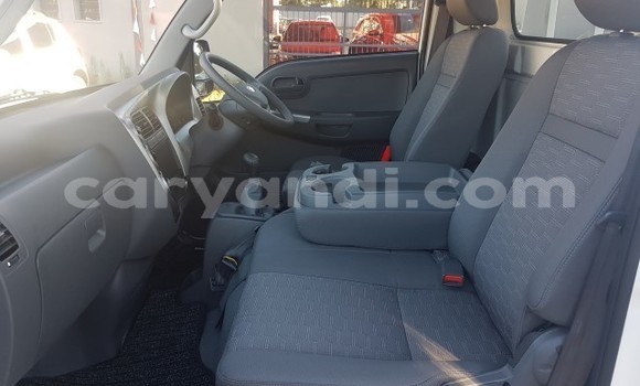 Acheter Occasion Voiture Kia K3 Blanc à Livingstone, Zambie Acheter Occasion Voiture Kia K3 Blanc à Livingstone, Zambie