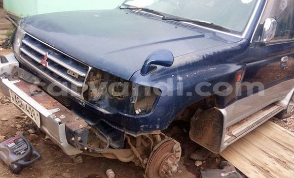 Tenga Tsaru MINI Cooper Bhuruu Mota in Chipata in Zambia Tenga Tsaru MINI Cooper Bhuruu Mota in Chipata in Zambia