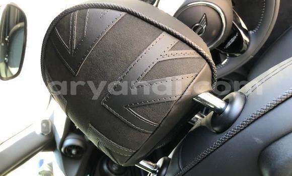 Tenga Tsaru MINI Cooper Bhuruu Mota in Livingstone in Zambia Tenga Tsaru MINI Cooper Bhuruu Mota in Livingstone in Zambia