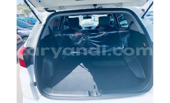 Acheter Import Voiture Hyundai Creta Blanc à Import - Dubai, Zambie Acheter Import Voiture Hyundai Creta Blanc à Import - Dubai, Zambie